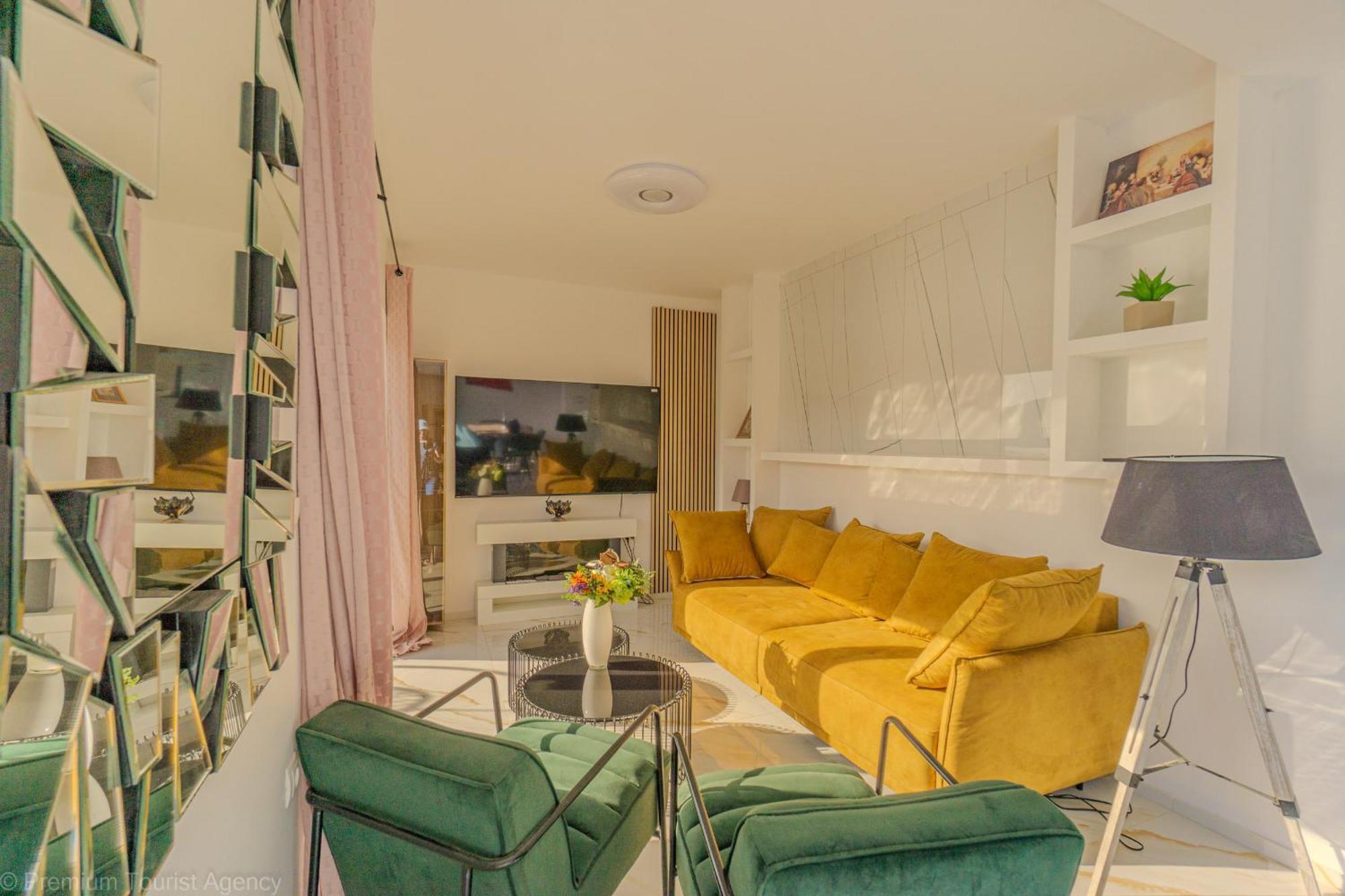 Ivica Super Comfortable, Newly Furnished Apartment In A Top Location Metajna Eksteriør bilde